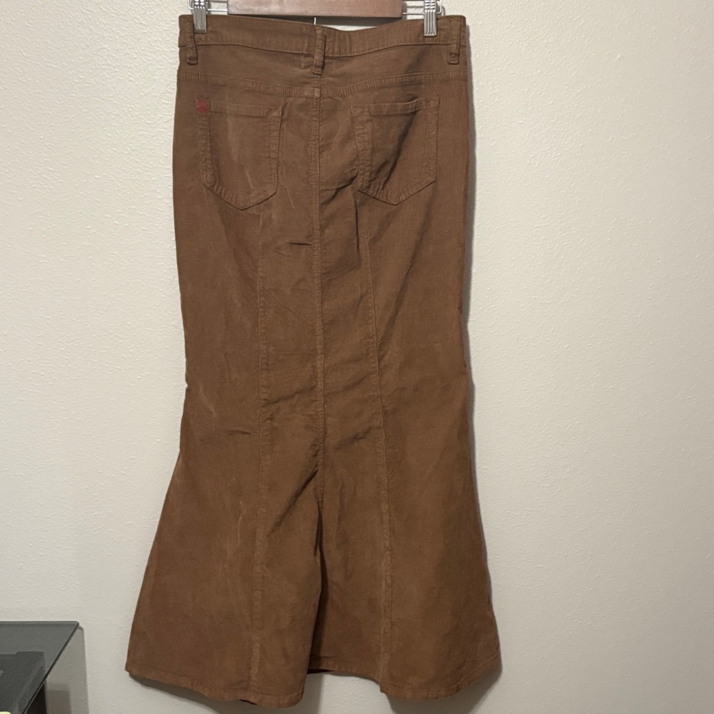 Urban Outfitters Corduroy Flare Skirt - Picture 4 of 7